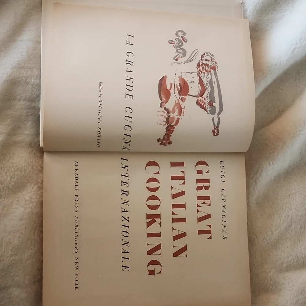 Vintage 850 Page Italian Cookbook Hardcover - Picture 8 of 8